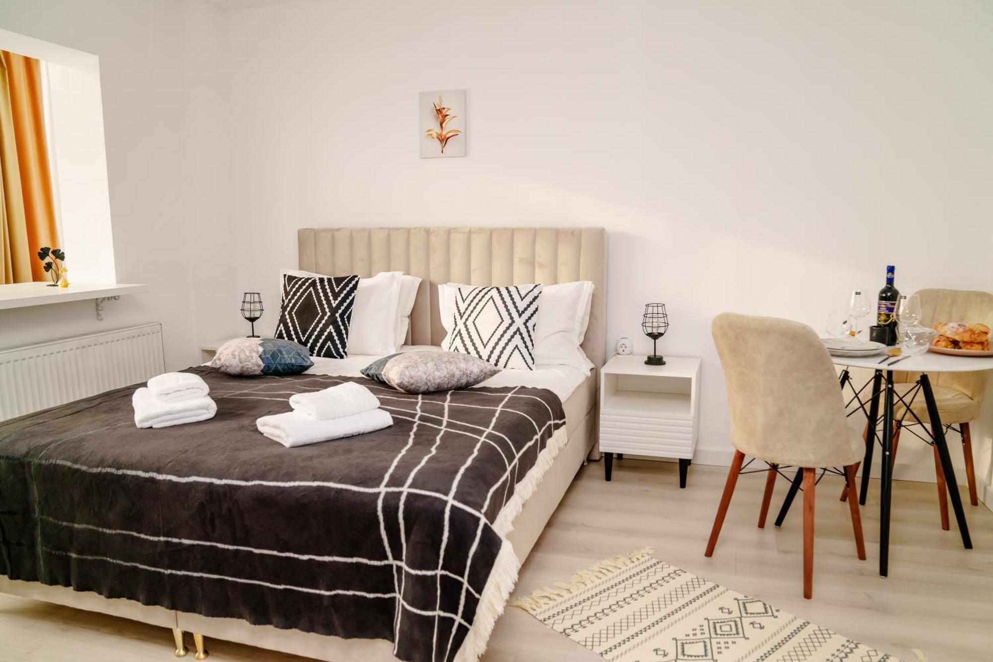 Studio Lounge Daire Craiova Dış mekan fotoğraf
